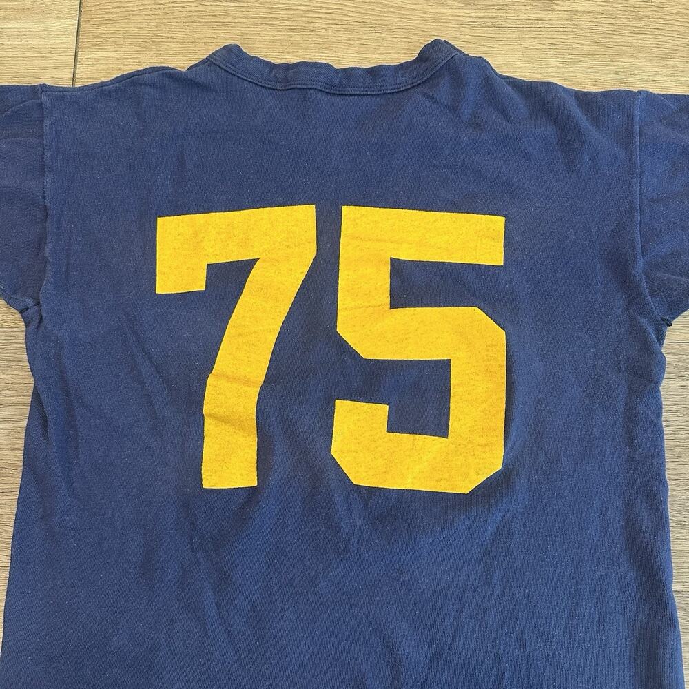 Vintage 70s Champion Notre Dame Fighting Irish #75 NCAA Football TShirt XL - Picture 9 of 9